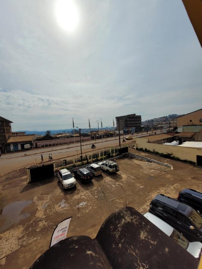 Hotel Altitel Bafoussam Exterior photo